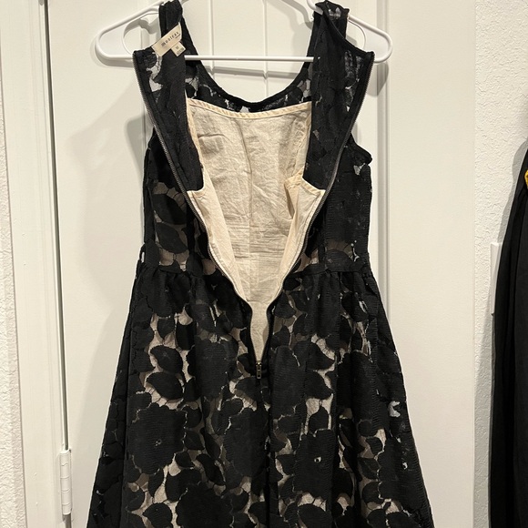 Monteau L.A. black lace/nude lining dress black lace skater dress Size M - Picture 6 of 10